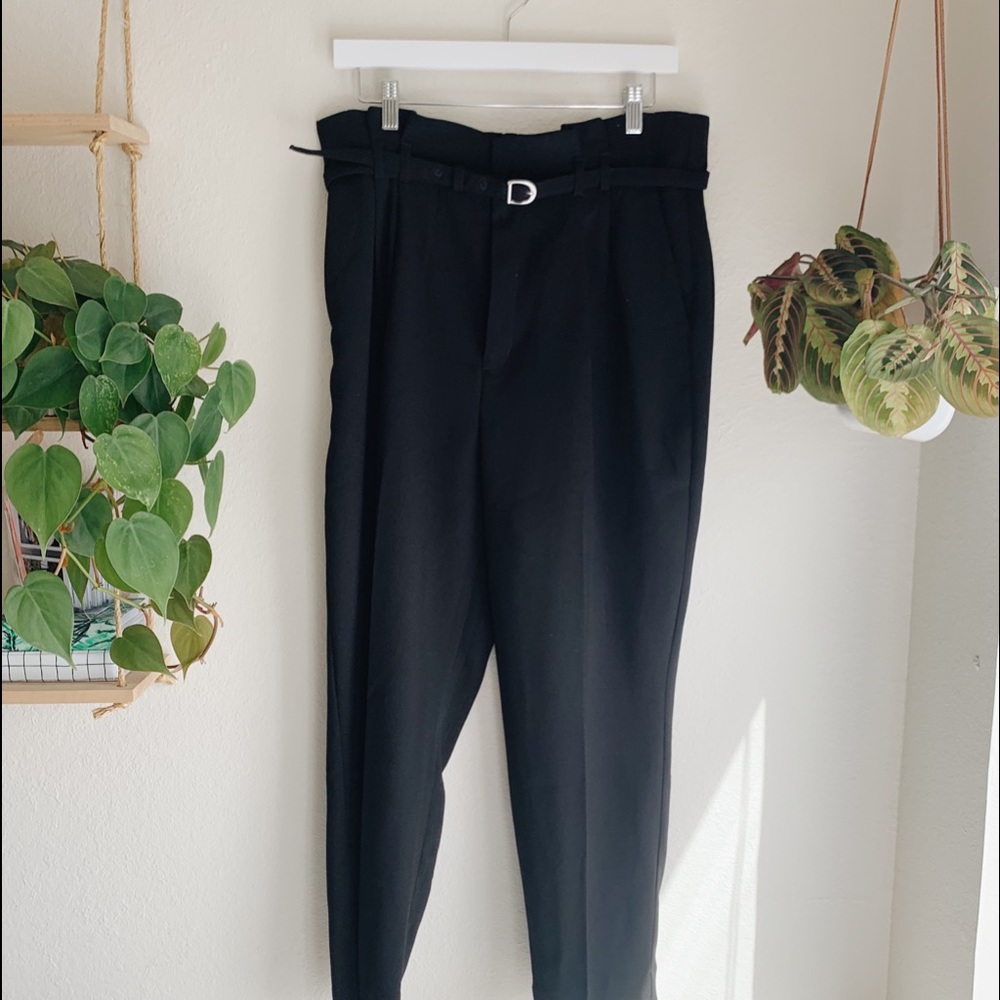 High waisted belted waist ankle pant
